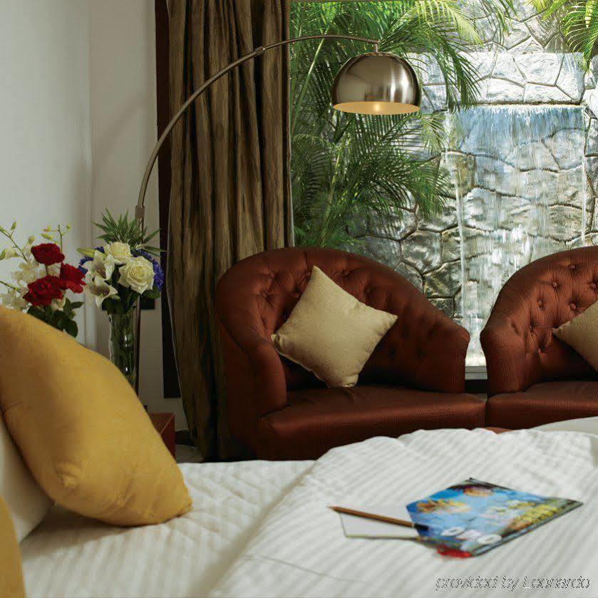 Hotel Leonia Holistic Destination Shamirpet Exterior foto